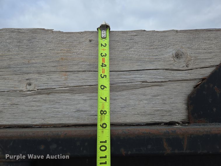 image for item DP6261 2005 Ford F750 Super Duty dump truck