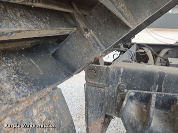 image for item DP6261 2005 Ford F750 Super Duty dump truck