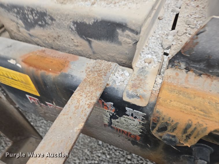 image for item DP6261 2005 Ford F750 Super Duty dump truck