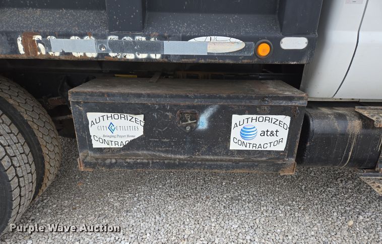 image for item DP6261 2005 Ford F750 Super Duty dump truck