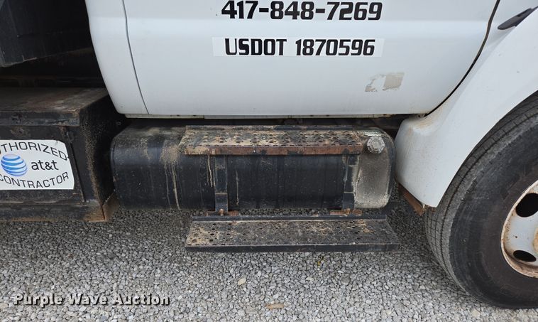 image for item DP6261 2005 Ford F750 Super Duty dump truck