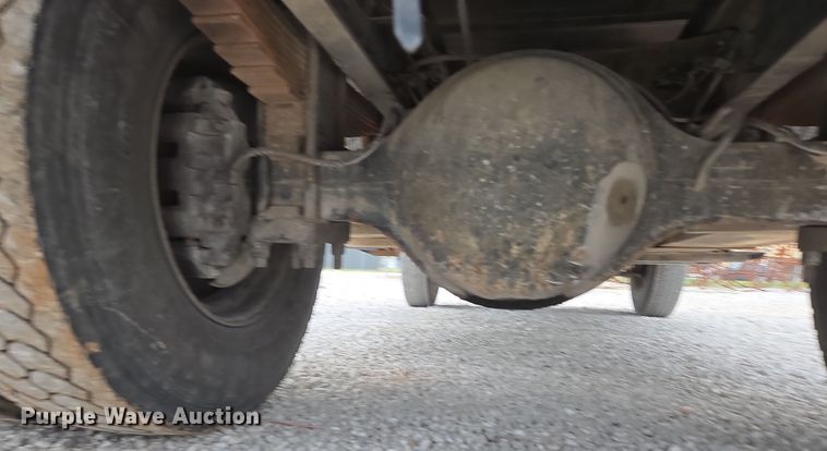 image for item DP6261 2005 Ford F750 Super Duty dump truck