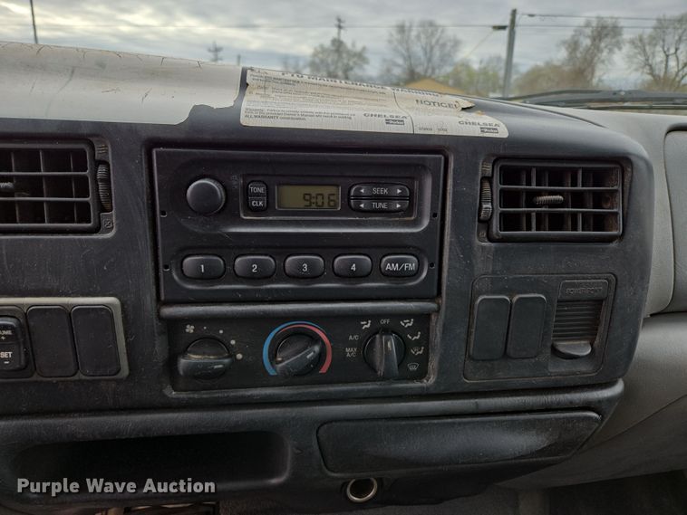 image for item DP6261 2005 Ford F750 Super Duty dump truck