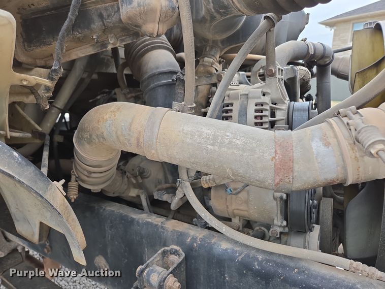 image for item DP6261 2005 Ford F750 Super Duty dump truck