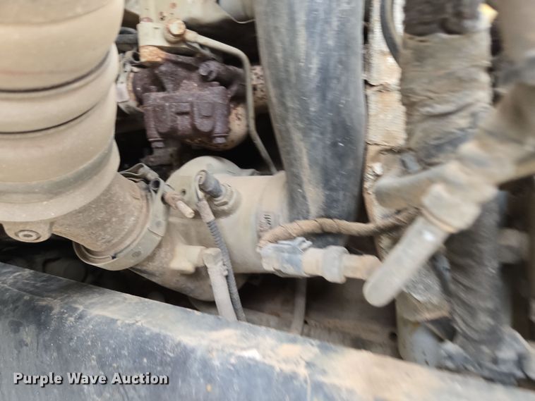 image for item DP6261 2005 Ford F750 Super Duty dump truck