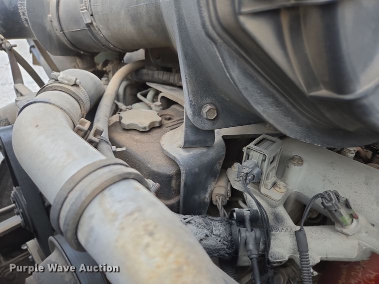 image for item DP6261 2005 Ford F750 Super Duty dump truck