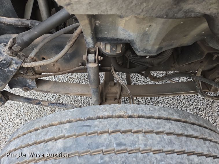 image for item DP6261 2005 Ford F750 Super Duty dump truck