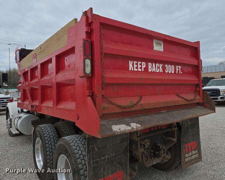 image for item DP6262 2012 Kenworth T800 dump truck