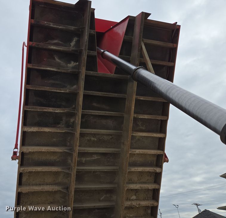 image for item DP6262 2012 Kenworth T800 dump truck