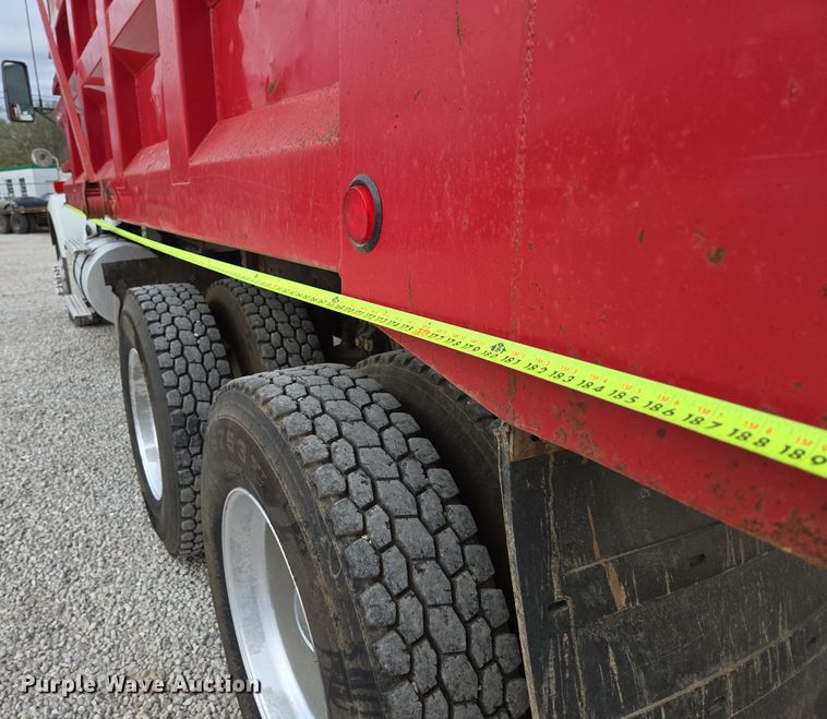 image for item DP6262 2012 Kenworth T800 dump truck