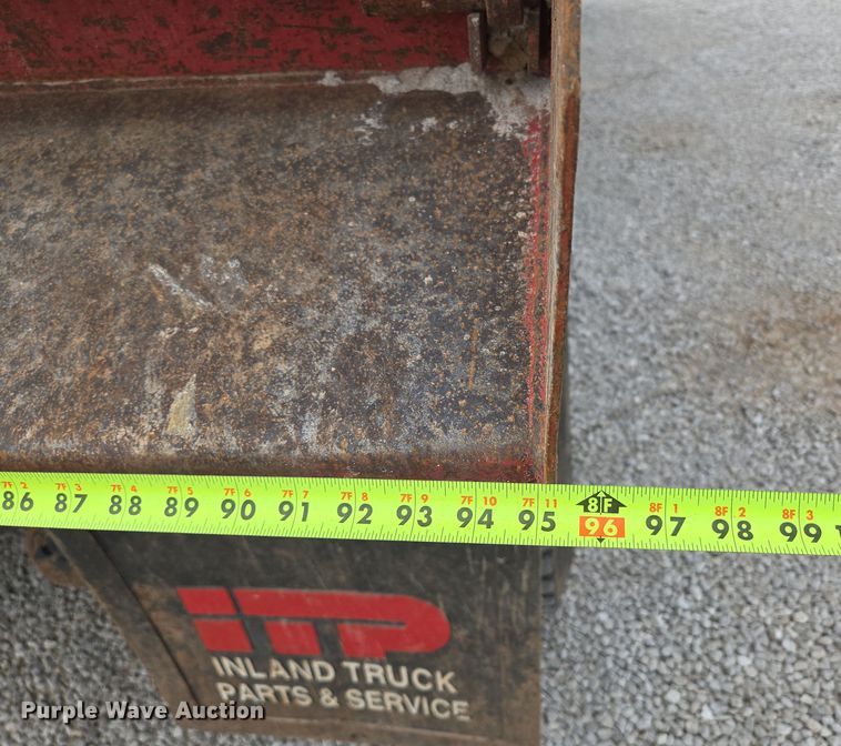 image for item DP6262 2012 Kenworth T800 dump truck