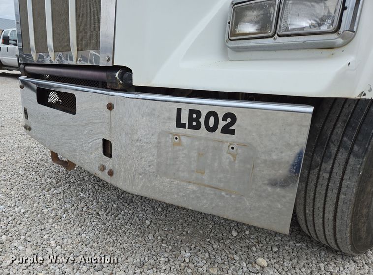 image for item DP6262 2012 Kenworth T800 dump truck