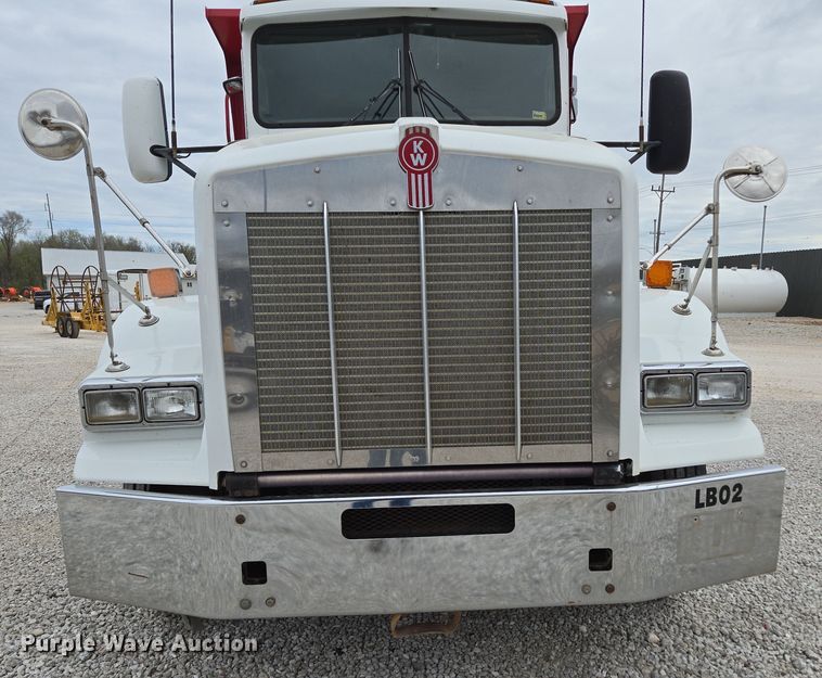 image for item DP6262 2012 Kenworth T800 dump truck