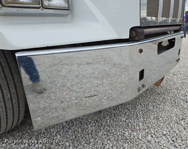 image for item DP6262 2012 Kenworth T800 dump truck