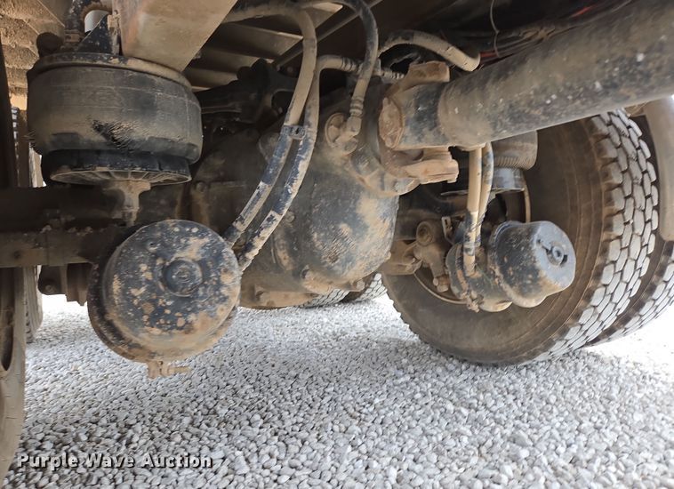 image for item DP6262 2012 Kenworth T800 dump truck