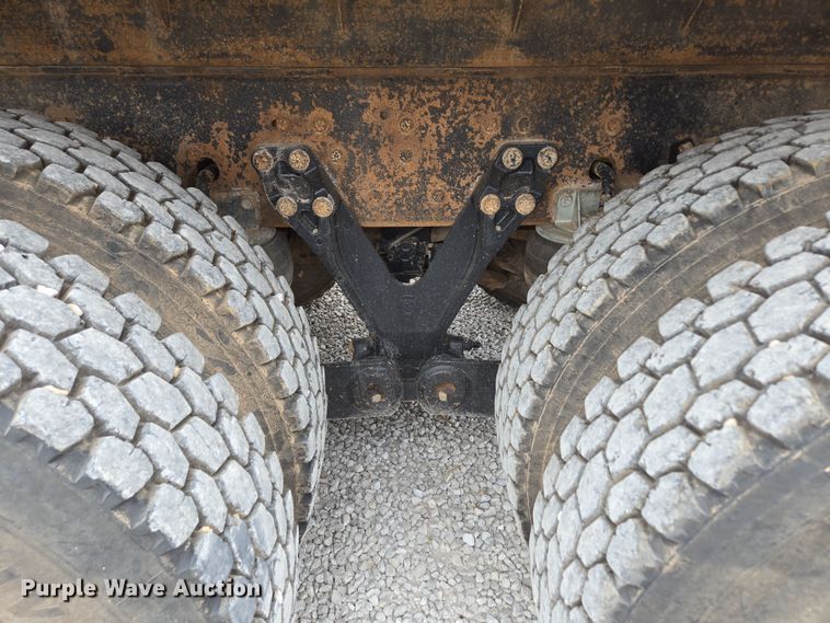 image for item DP6262 2012 Kenworth T800 dump truck