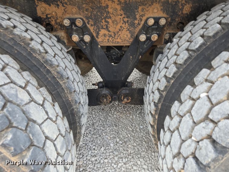 image for item DP6262 2012 Kenworth T800 dump truck