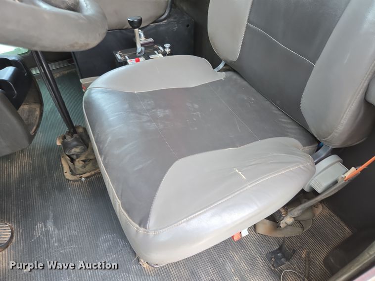 image for item DP6262 2012 Kenworth T800 dump truck