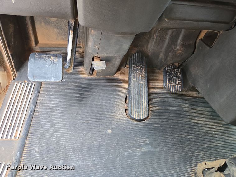 image for item DP6262 2012 Kenworth T800 dump truck