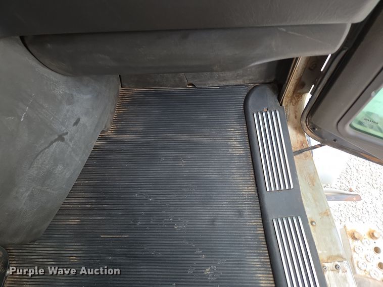 image for item DP6262 2012 Kenworth T800 dump truck