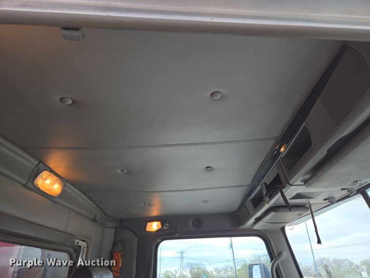 image for item DP6262 2012 Kenworth T800 dump truck