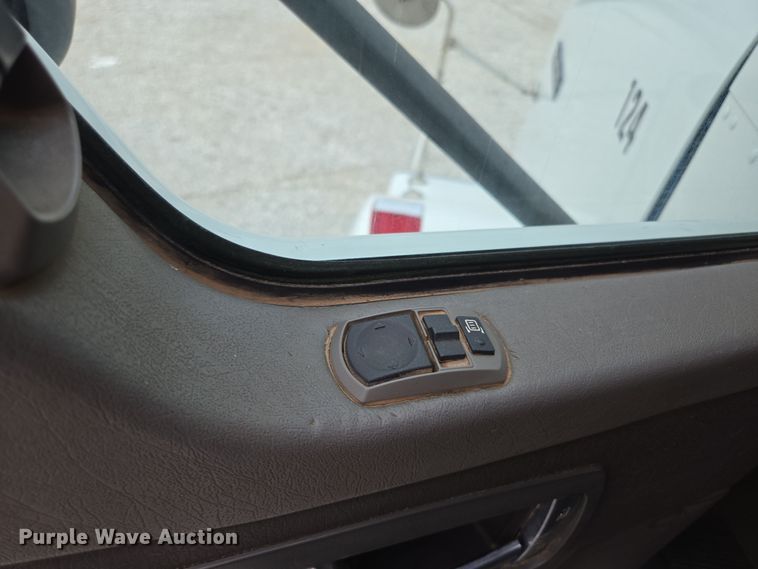 image for item DP6262 2012 Kenworth T800 dump truck