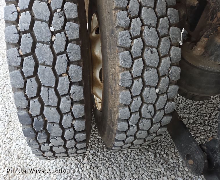 image for item DP6262 2012 Kenworth T800 dump truck