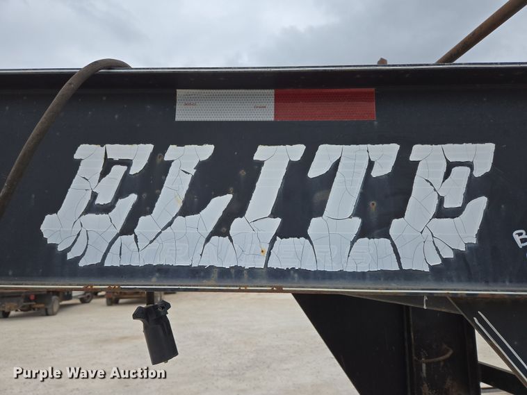 image for item DP6263 2011 Elite Trailer Dovetail-30 equipment trailer