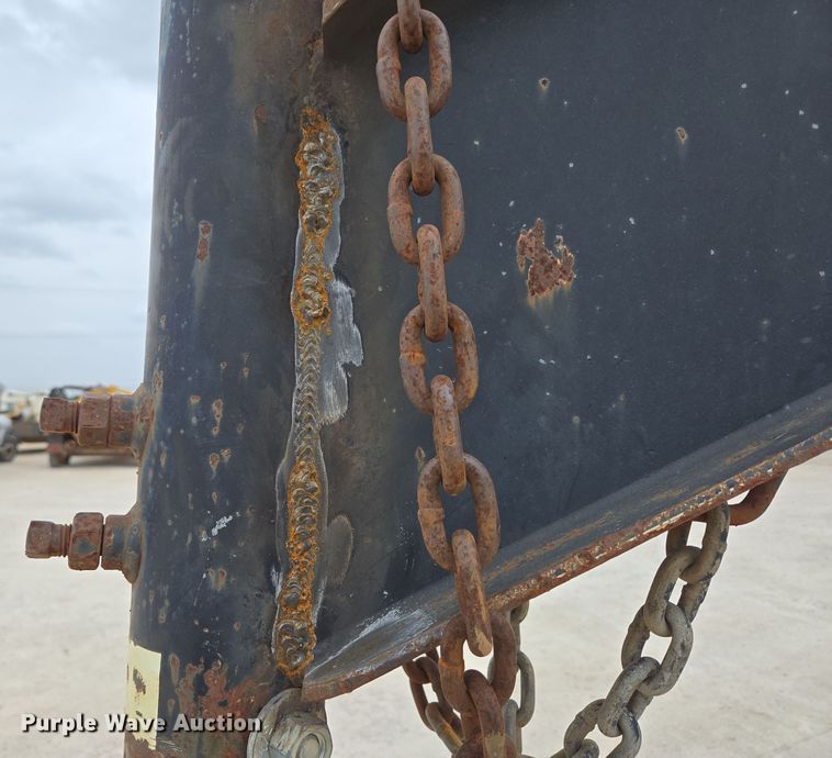 image for item DP6263 2011 Elite Trailer Dovetail-30 equipment trailer