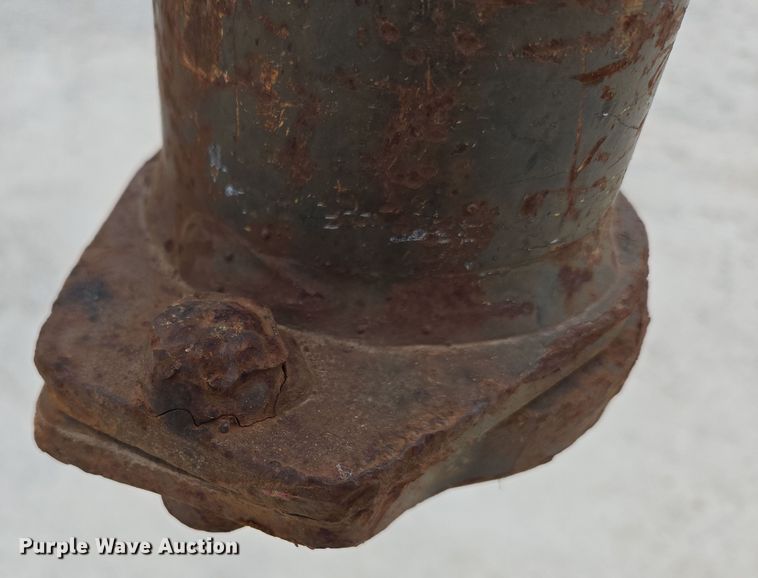 image for item DP6263 2011 Elite Trailer Dovetail-30 equipment trailer