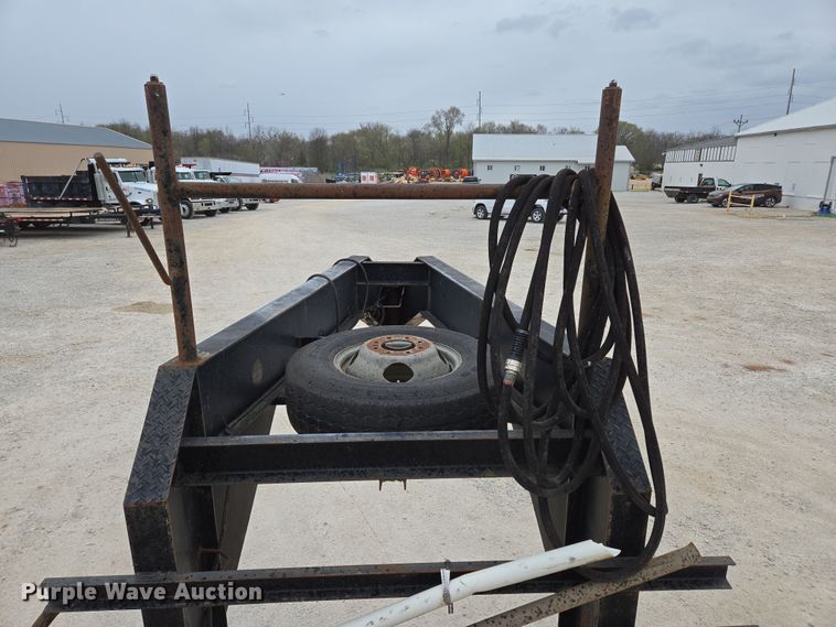 image for item DP6263 2011 Elite Trailer Dovetail-30 equipment trailer