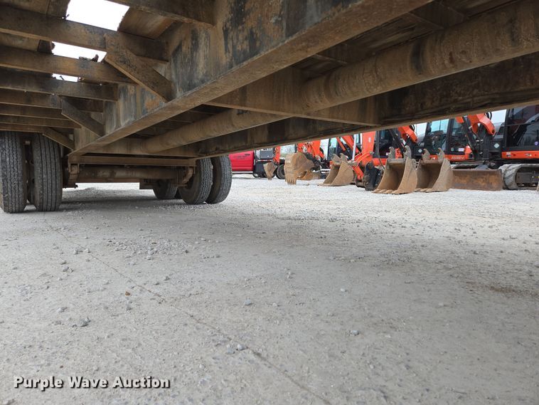 image for item DP6263 2011 Elite Trailer Dovetail-30 equipment trailer