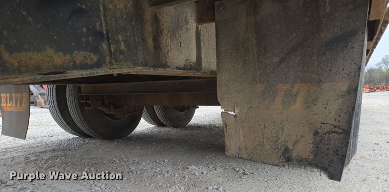 image for item DP6263 2011 Elite Trailer Dovetail-30 equipment trailer