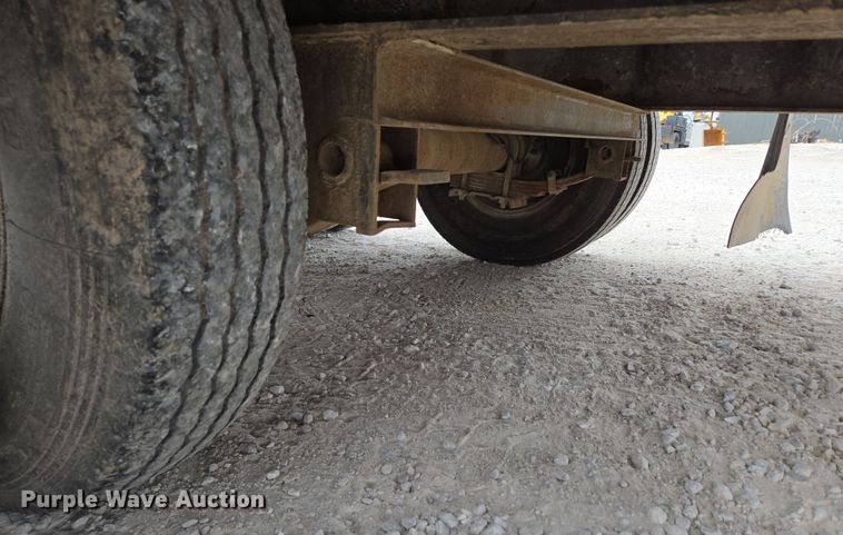 image for item DP6263 2011 Elite Trailer Dovetail-30 equipment trailer