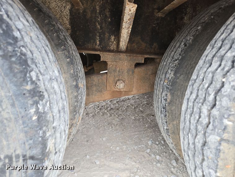 image for item DP6263 2011 Elite Trailer Dovetail-30 equipment trailer