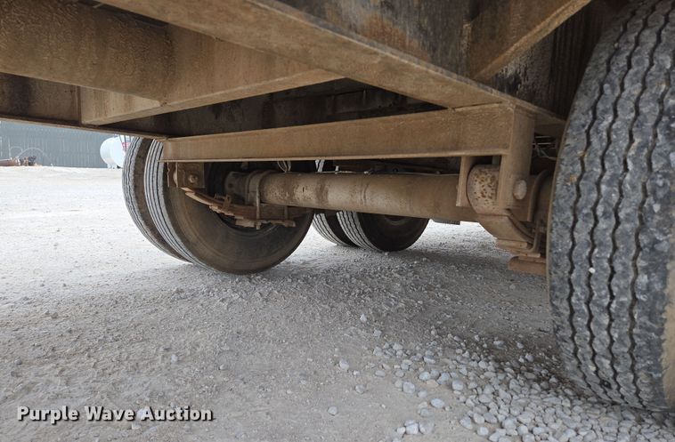 image for item DP6263 2011 Elite Trailer Dovetail-30 equipment trailer