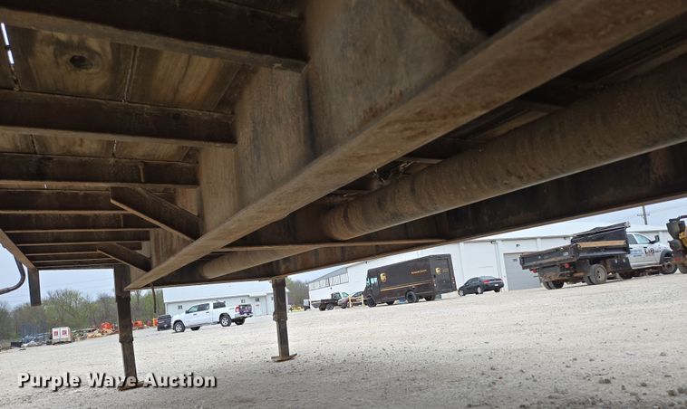 image for item DP6263 2011 Elite Trailer Dovetail-30 equipment trailer