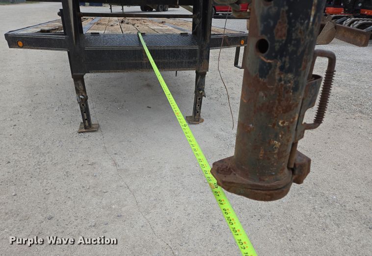 image for item DP6263 2011 Elite Trailer Dovetail-30 equipment trailer