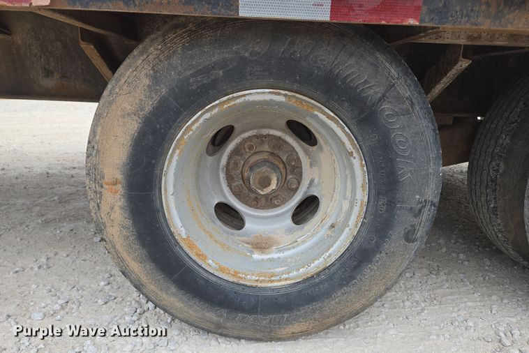 image for item DP6263 2011 Elite Trailer Dovetail-30 equipment trailer