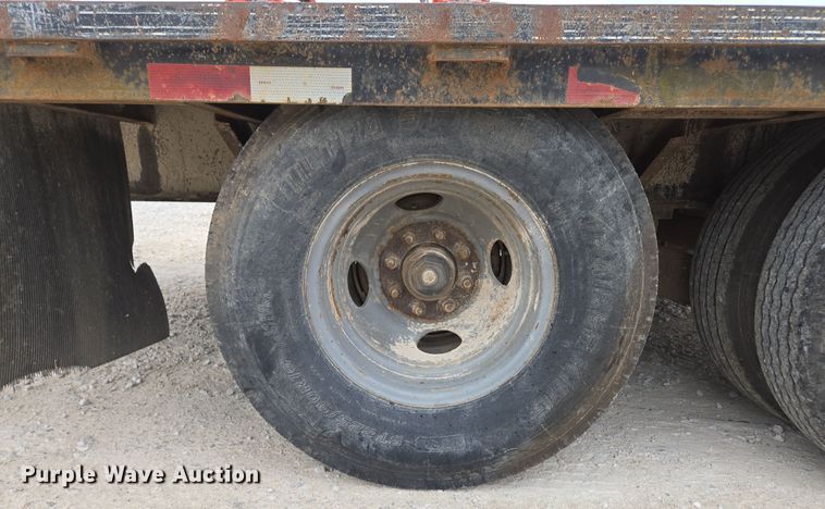 image for item DP6263 2011 Elite Trailer Dovetail-30 equipment trailer