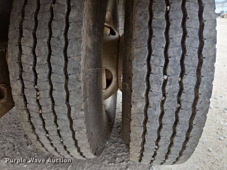 image for item DP6263 2011 Elite Trailer Dovetail-30 equipment trailer