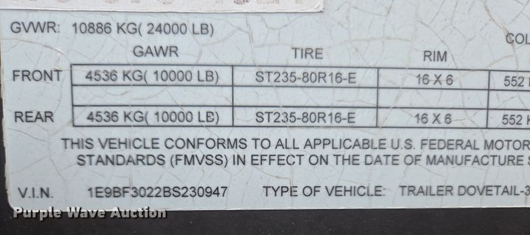 image for item DP6263 2011 Elite Trailer Dovetail-30 equipment trailer