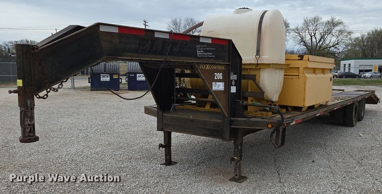 image for item DP6264 2010 Elite Trailer Dovetail-30 equipment trailer