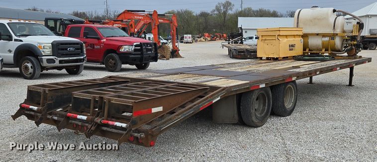 image for item DP6264 2010 Elite Trailer Dovetail-30 equipment trailer