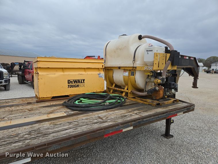 image for item DP6264 2010 Elite Trailer Dovetail-30 equipment trailer