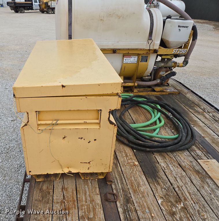 image for item DP6264 2010 Elite Trailer Dovetail-30 equipment trailer