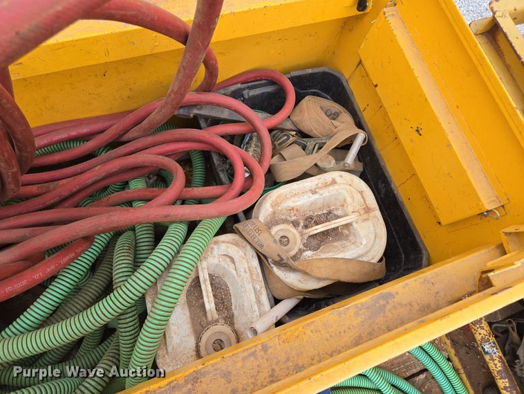 image for item DP6264 2010 Elite Trailer Dovetail-30 equipment trailer