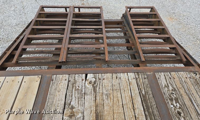 image for item DP6264 2010 Elite Trailer Dovetail-30 equipment trailer