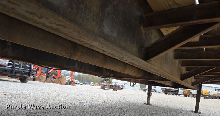 image for item DP6264 2010 Elite Trailer Dovetail-30 equipment trailer