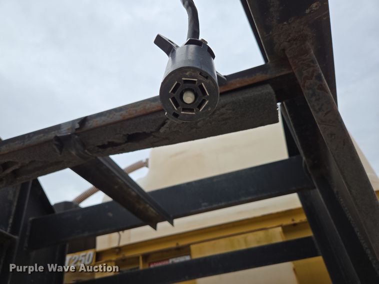 image for item DP6264 2010 Elite Trailer Dovetail-30 equipment trailer